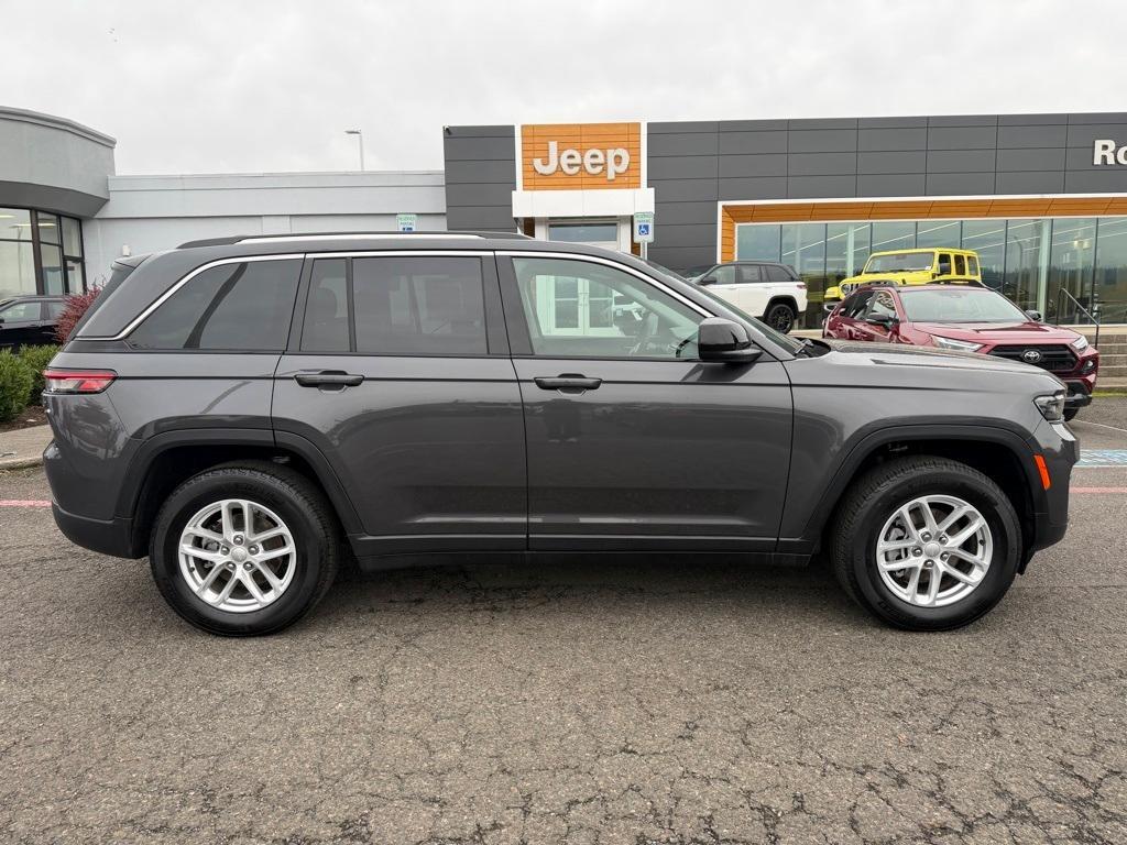 used 2024 Jeep Grand Cherokee car, priced at $24,990