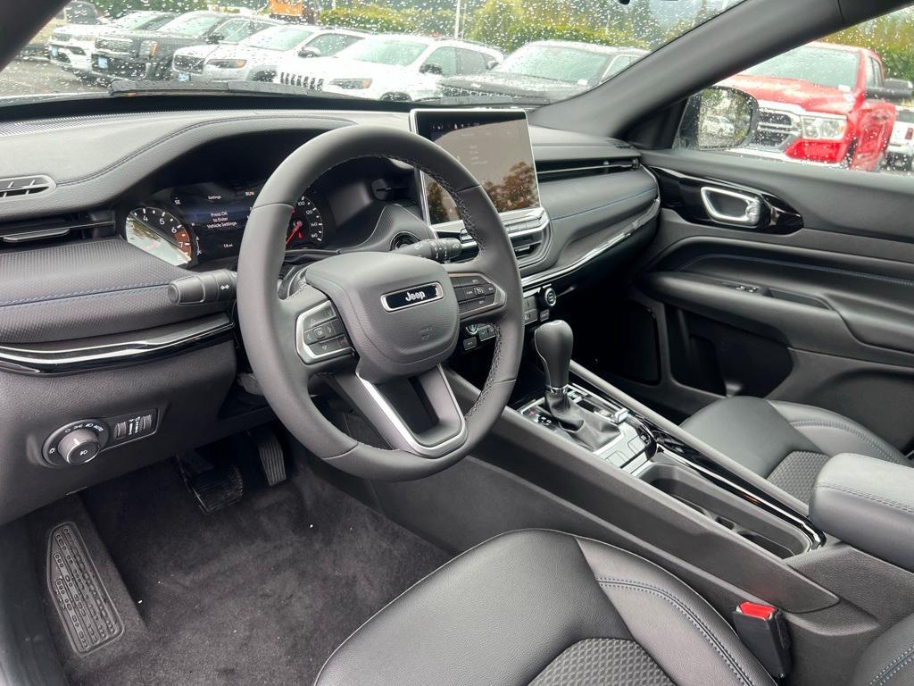 new 2026 Jeep Compass car, priced at $25,992