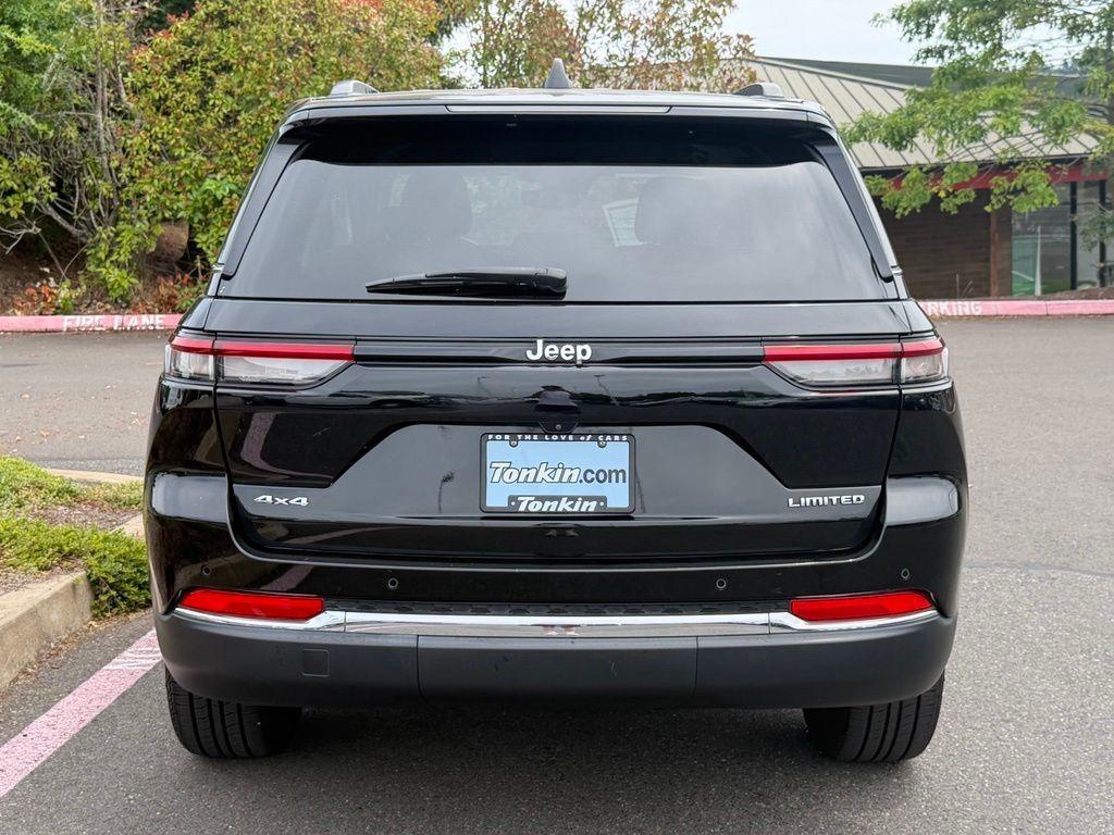 used 2022 Jeep Grand Cherokee car, priced at $22,950