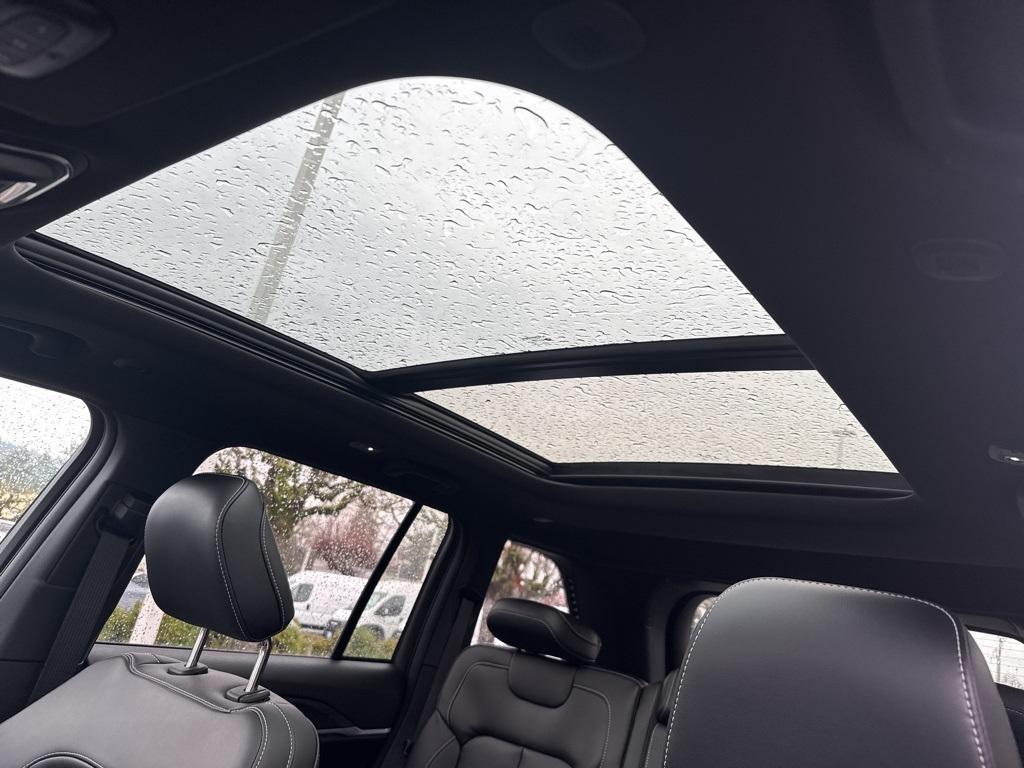 new 2026 Jeep Grand Cherokee car, priced at $50,805