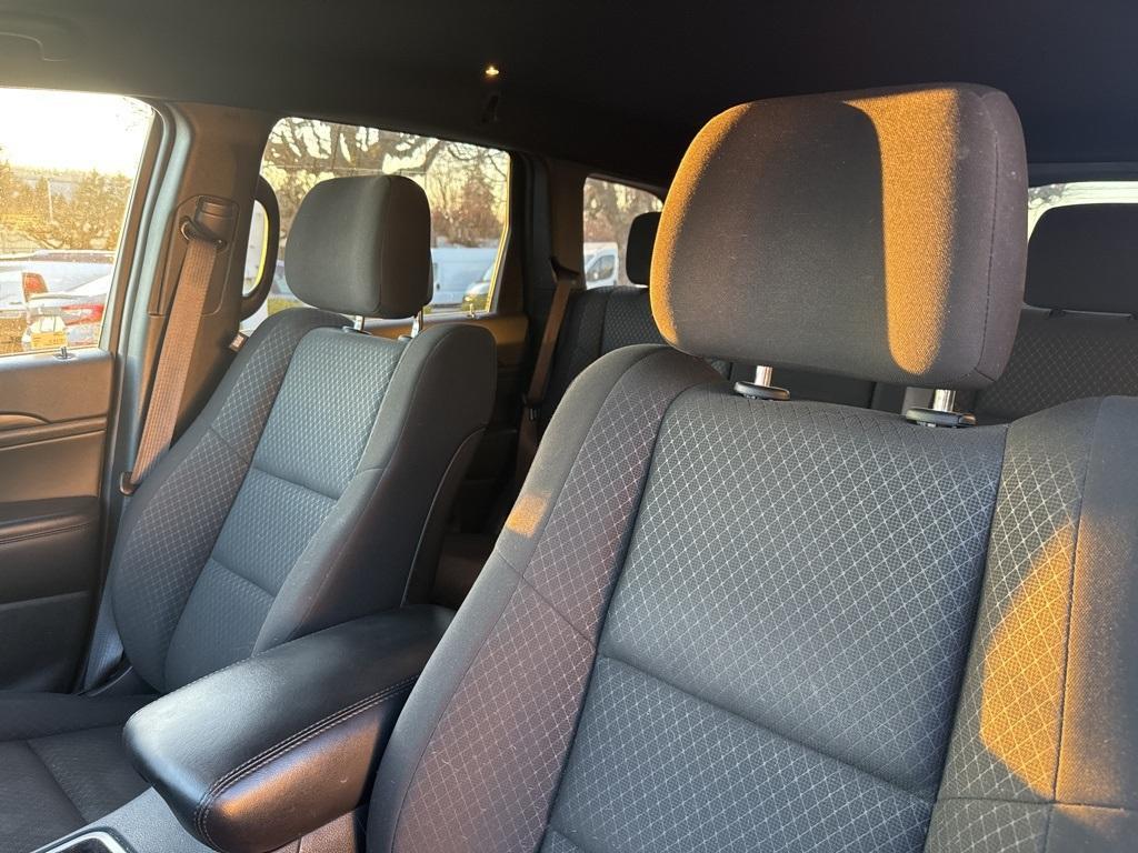 used 2021 Jeep Grand Cherokee car, priced at $22,990