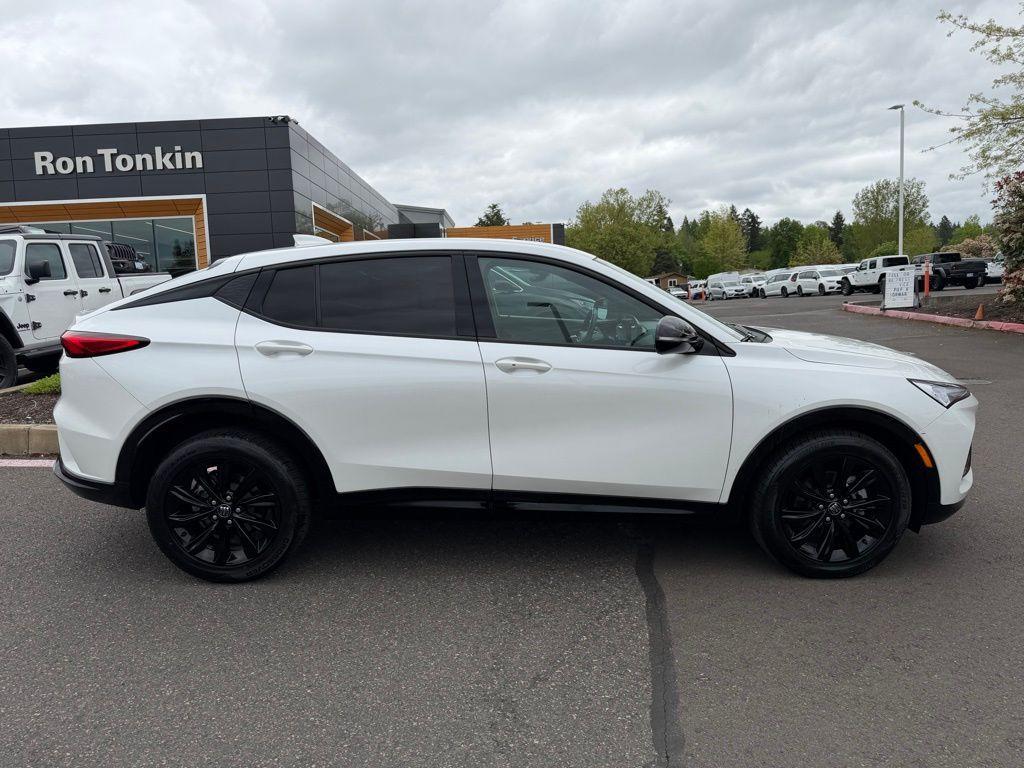 used 2024 Buick Envista car, priced at $22,500