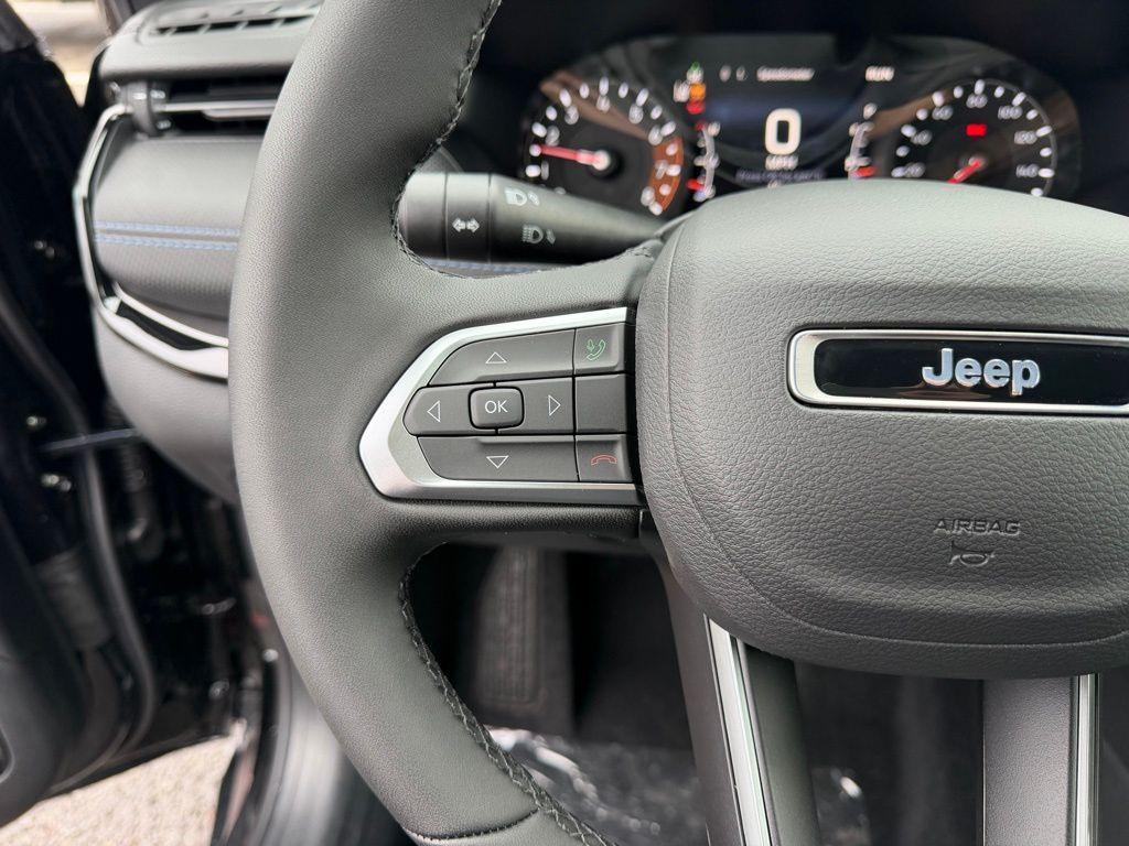 new 2026 Jeep Compass car, priced at $31,992