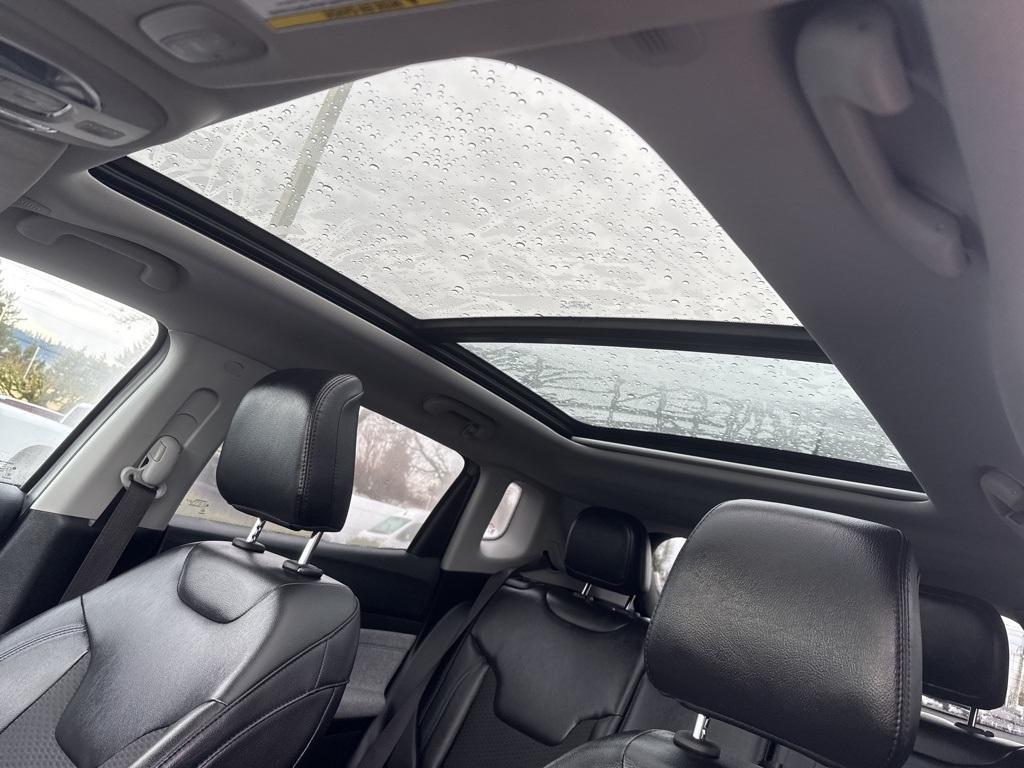 used 2022 Jeep Compass car, priced at $18,240