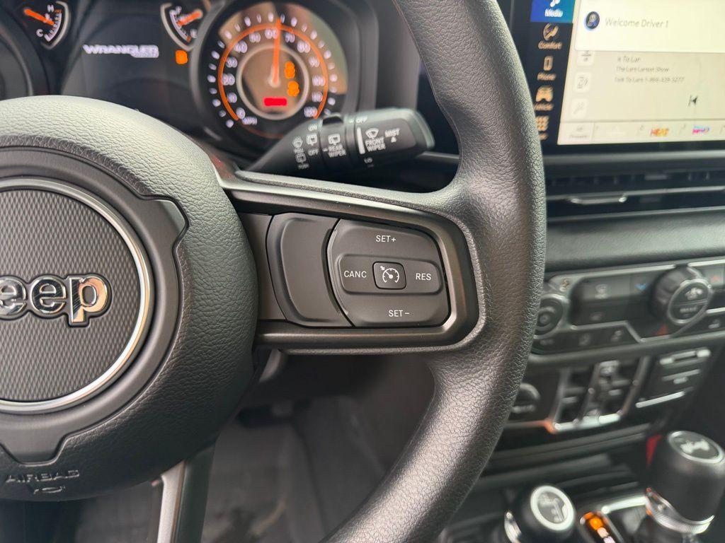 new 2026 Jeep Wrangler car, priced at $45,075