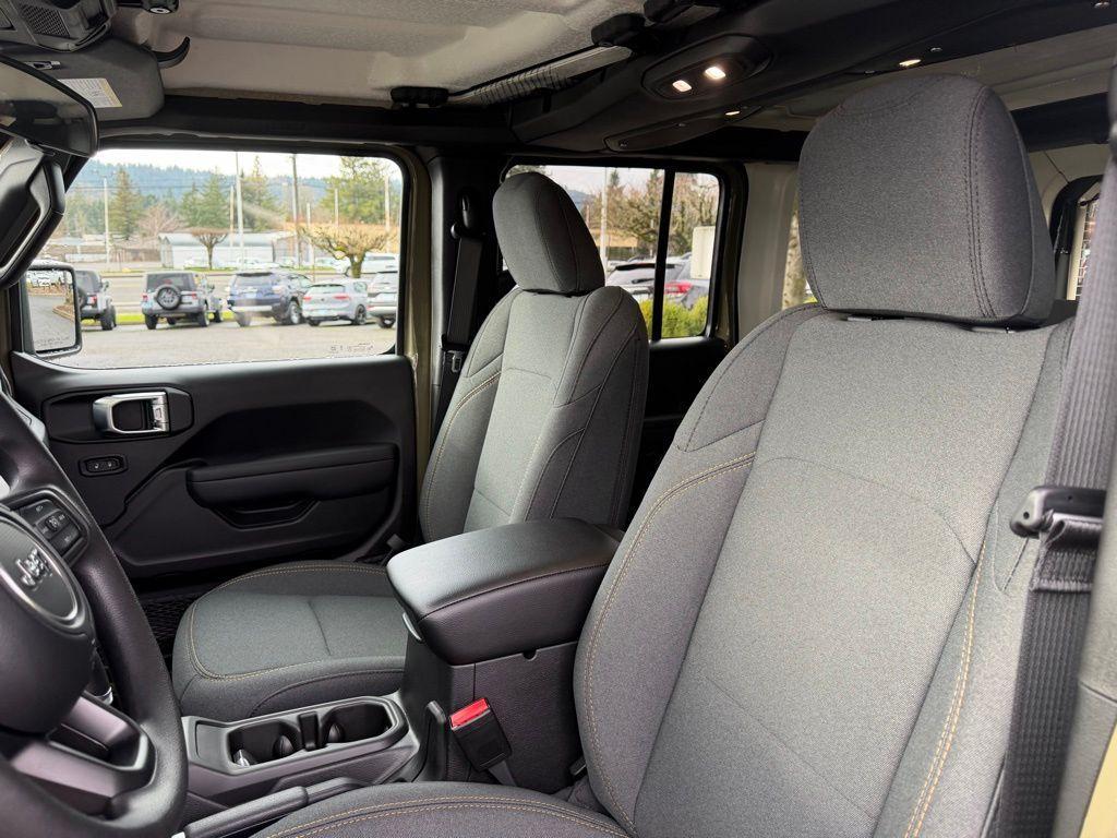 new 2026 Jeep Wrangler car, priced at $45,075