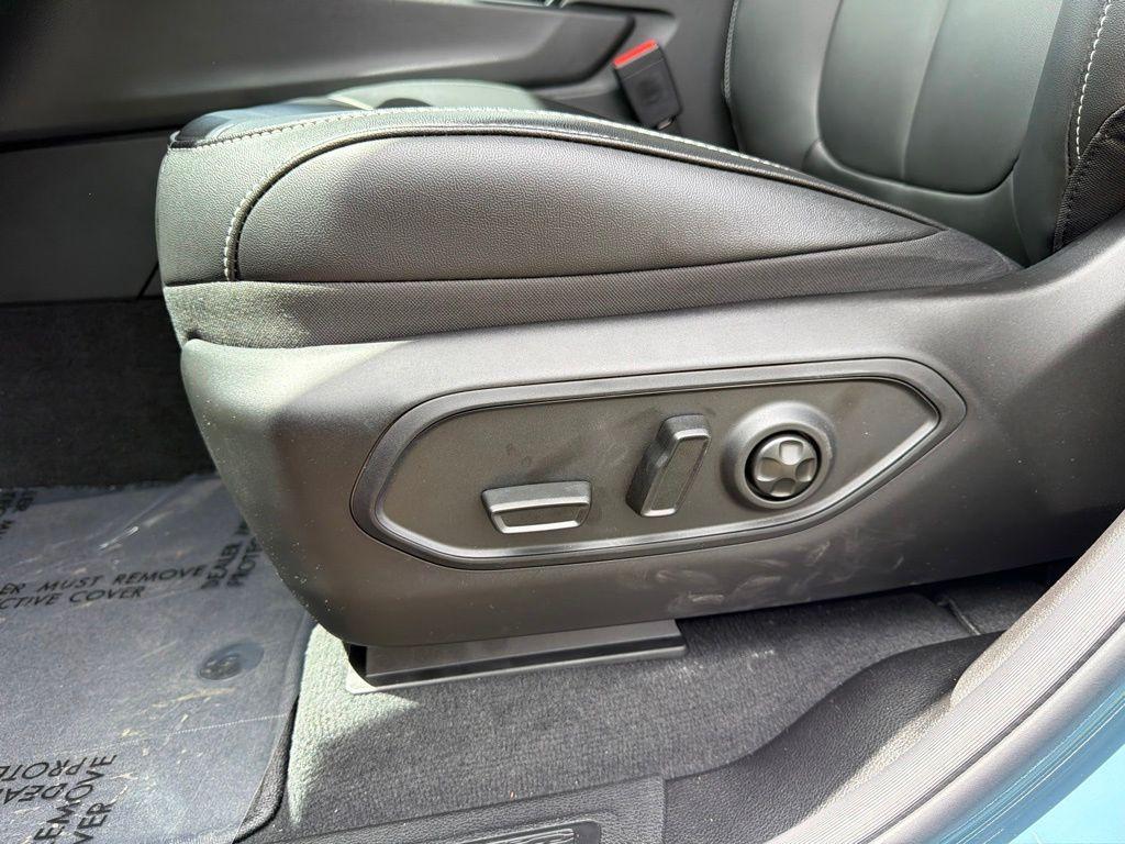 new 2026 Jeep Grand Cherokee car, priced at $47,630