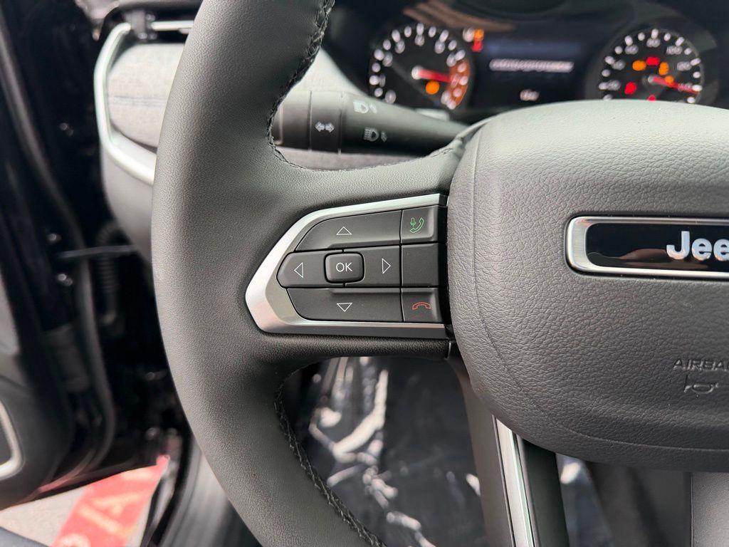 new 2026 Jeep Compass car, priced at $25,992