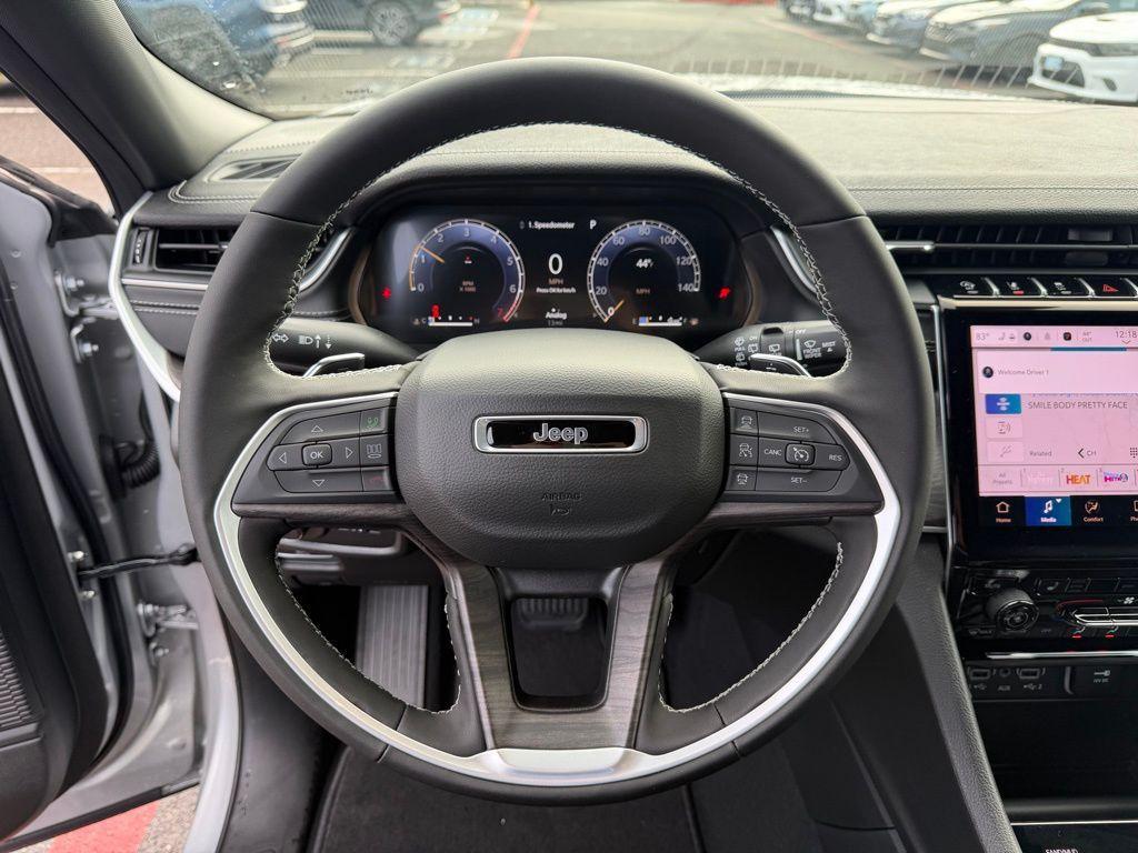 new 2025 Jeep Grand Cherokee L car, priced at $50,992