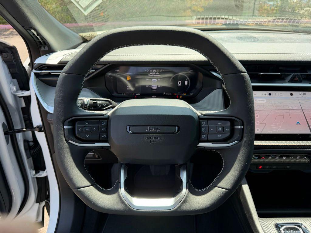 new 2026 Jeep Cherokee car, priced at $41,710