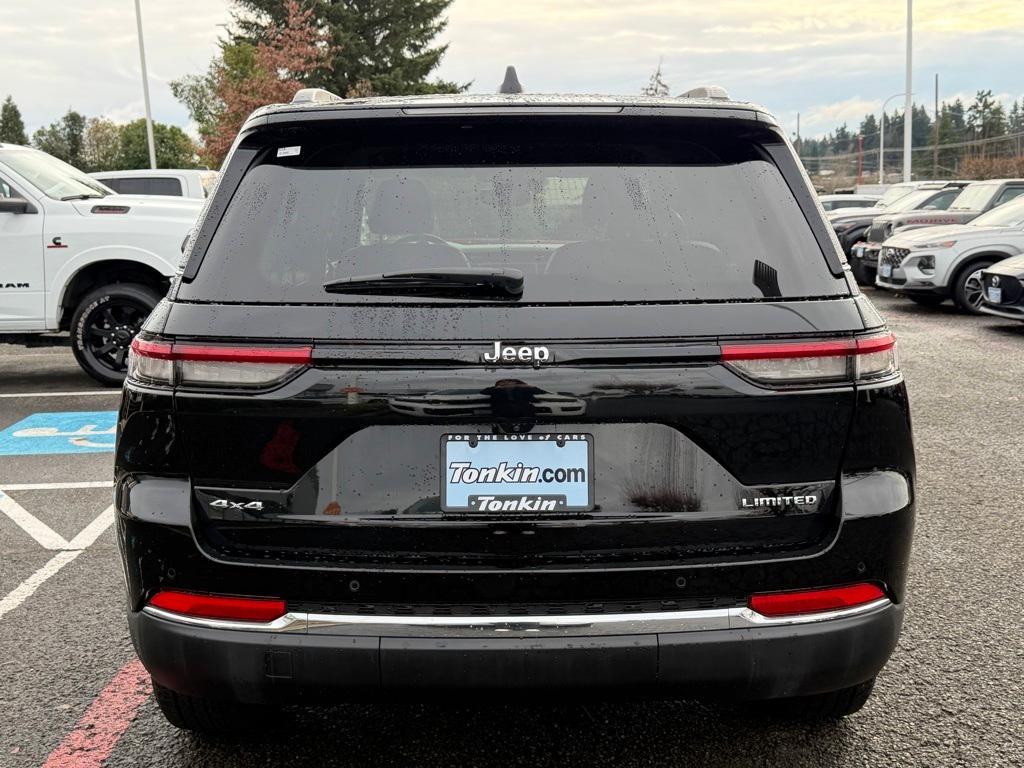 used 2023 Jeep Grand Cherokee car, priced at $27,990