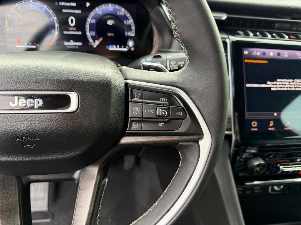 used 2023 Jeep Grand Cherokee car, priced at $27,990