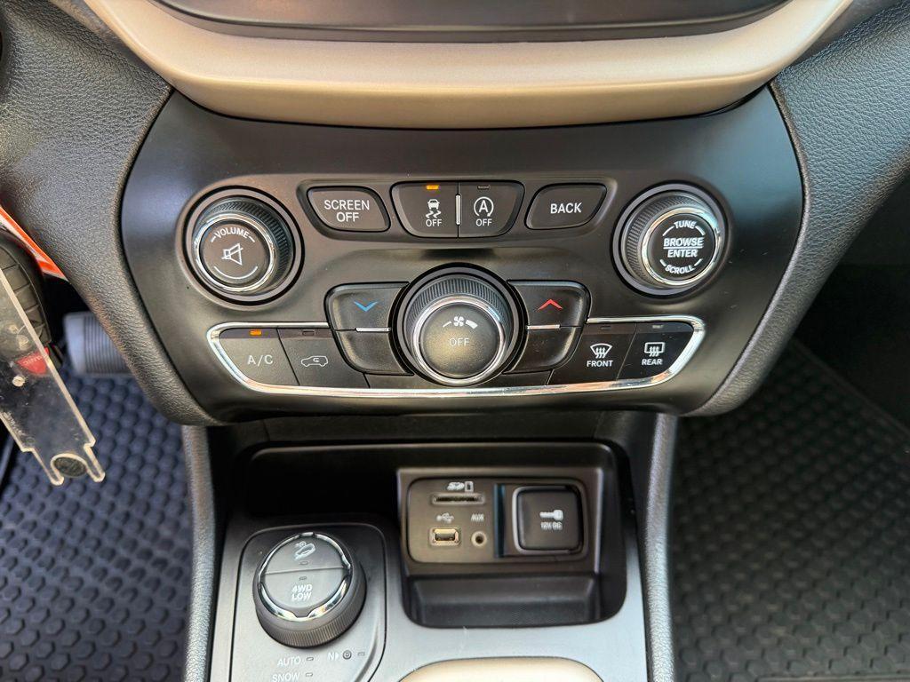 used 2017 Jeep Cherokee car, priced at $13,480