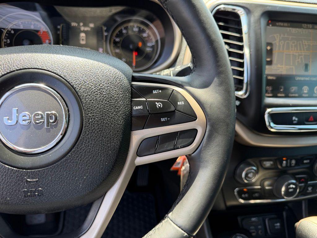 used 2017 Jeep Cherokee car, priced at $13,480