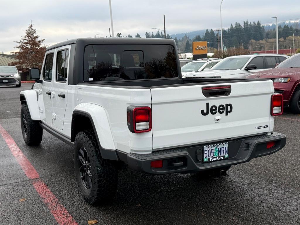 used 2021 Jeep Gladiator car, priced at $21,390