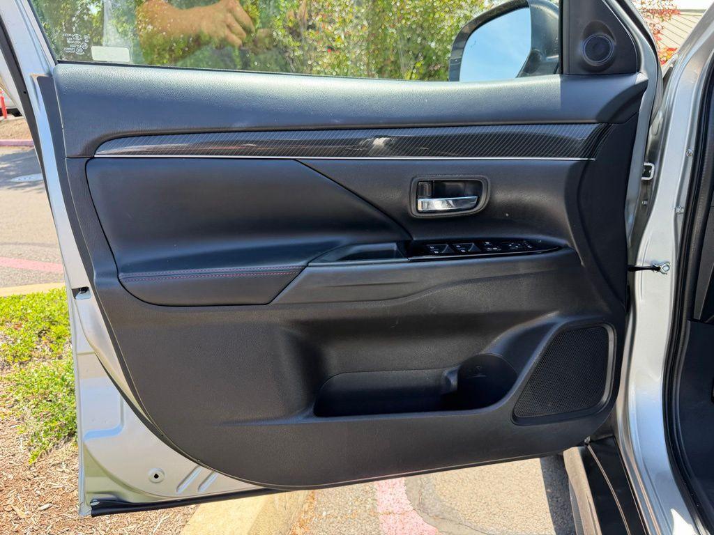 used 2020 Mitsubishi Outlander car, priced at $16,990