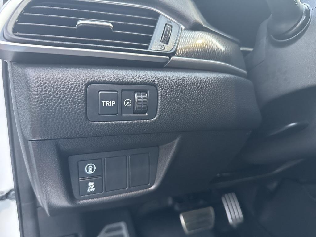 used 2022 Honda Accord Hybrid car, priced at $24,900