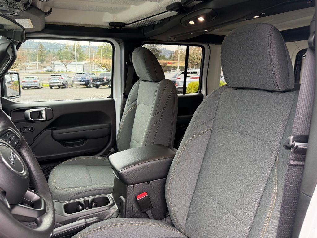 new 2026 Jeep Wrangler car, priced at $44,480