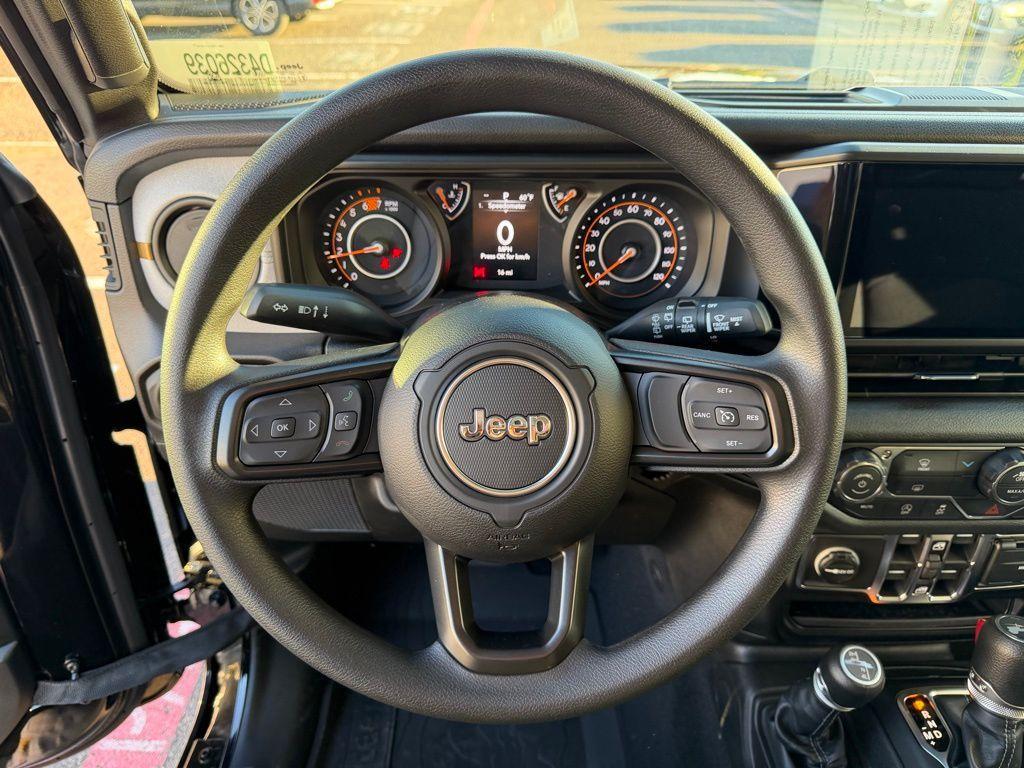 new 2026 Jeep Wrangler car, priced at $45,075