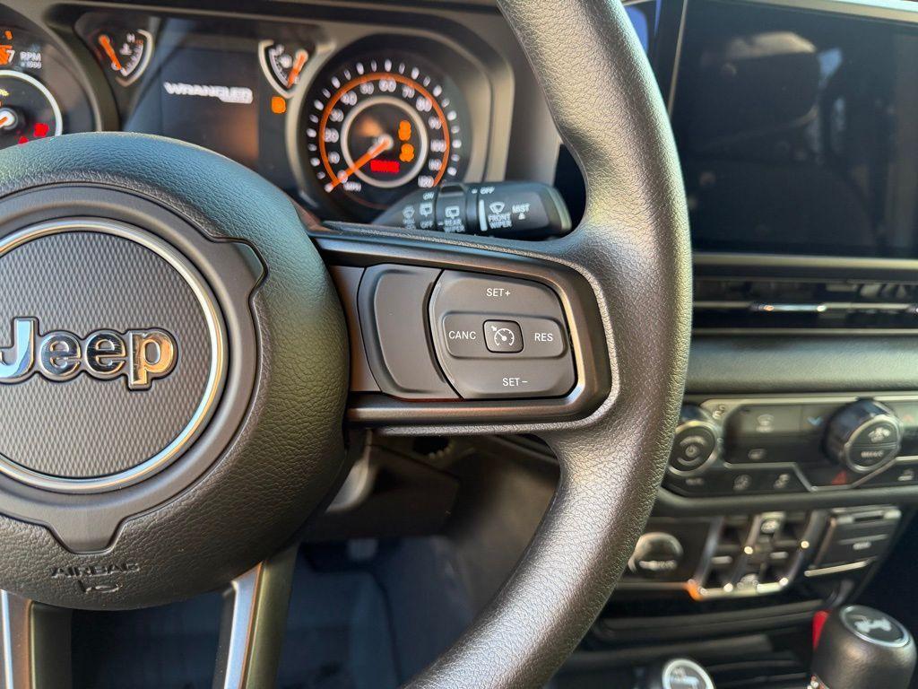 new 2026 Jeep Wrangler car, priced at $45,075