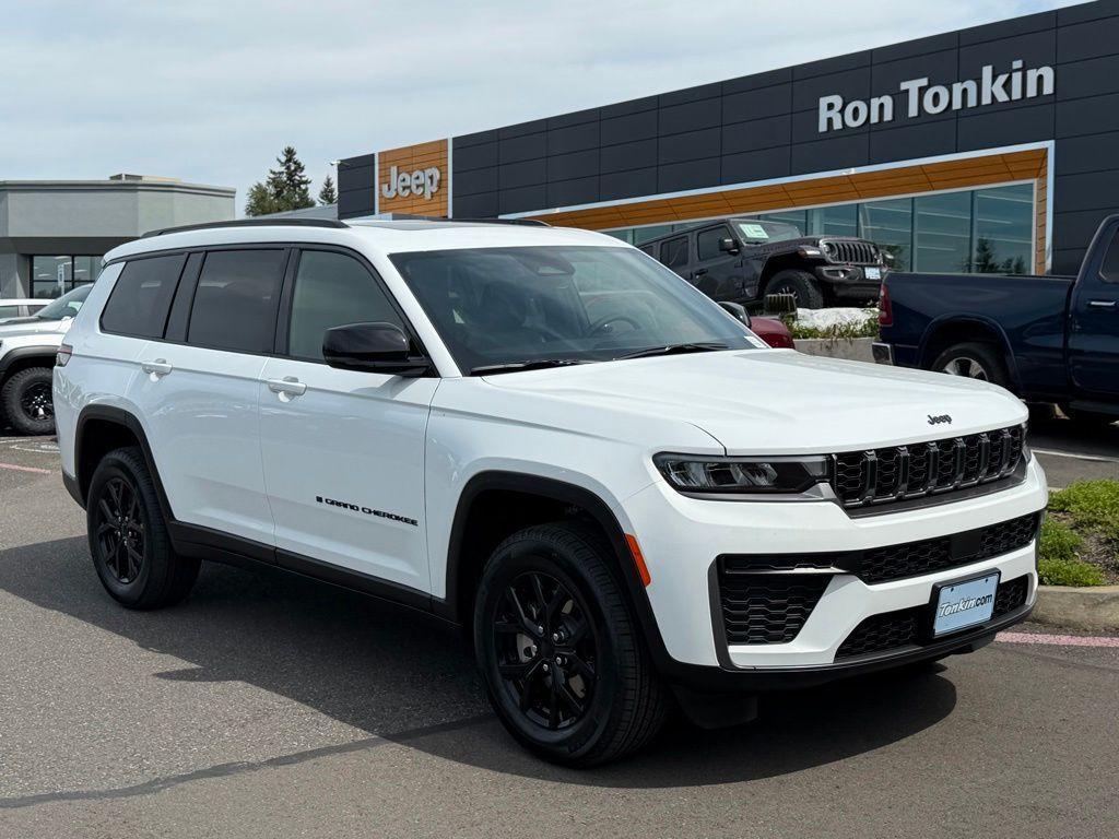 new 2026 Jeep Grand Cherokee L car, priced at $47,070