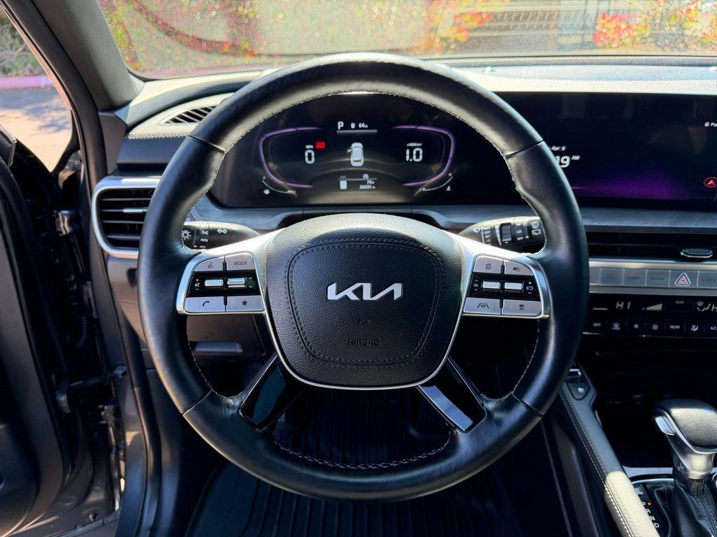 used 2023 Kia Telluride car, priced at $36,730