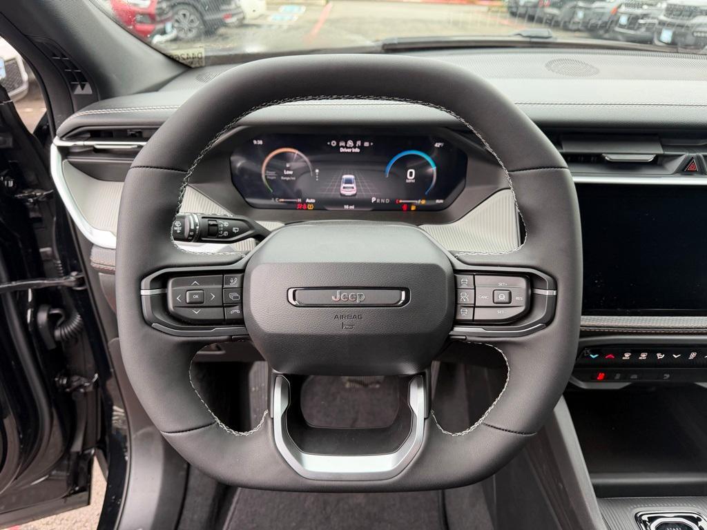 new 2026 Jeep Cherokee car, priced at $42,815