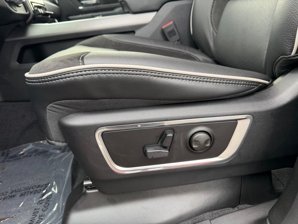 new 2026 Ram 1500 car, priced at $61,992