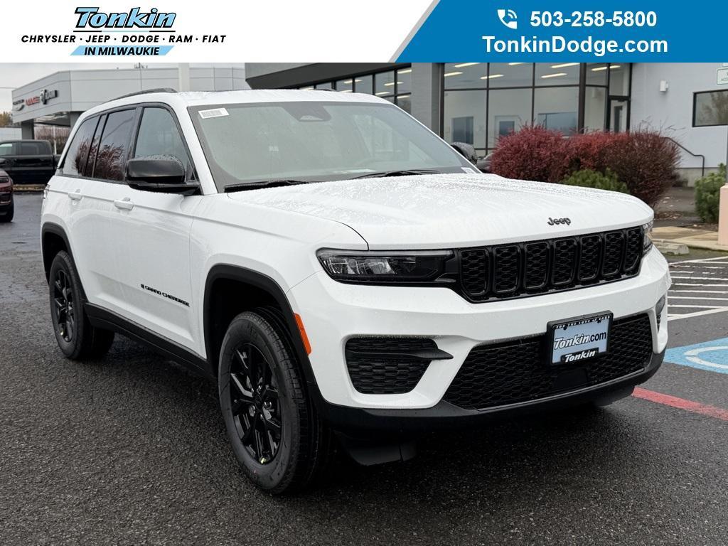 new 2025 Jeep Grand Cherokee car, priced at $39,492