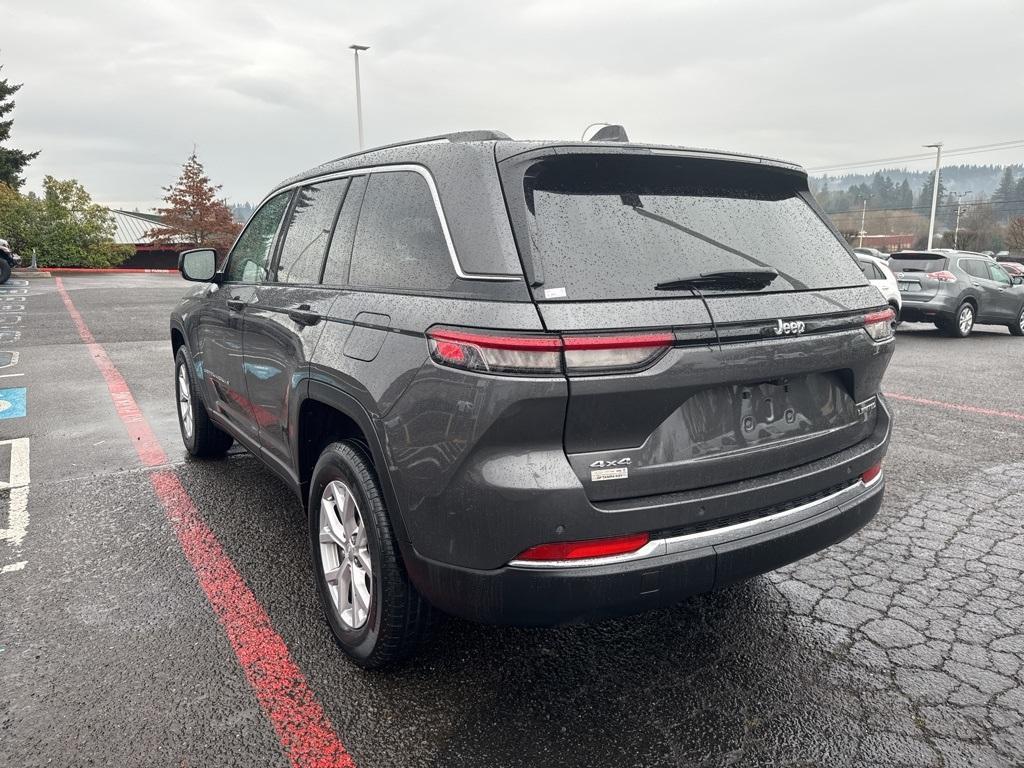 used 2022 Jeep Grand Cherokee car, priced at $27,550