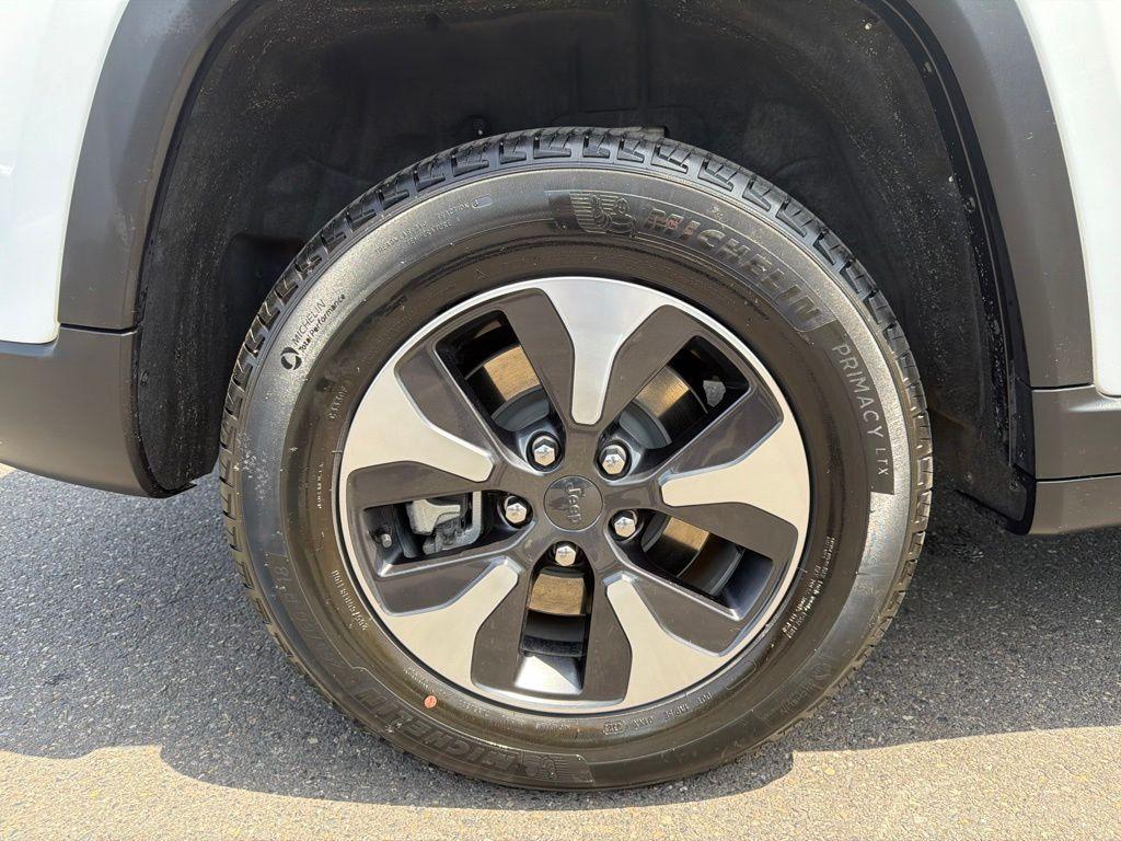 used 2023 Jeep Grand Cherokee 4xe car, priced at $28,687
