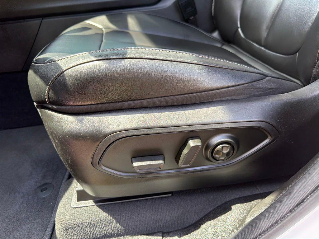 used 2023 Jeep Grand Cherokee 4xe car, priced at $28,687