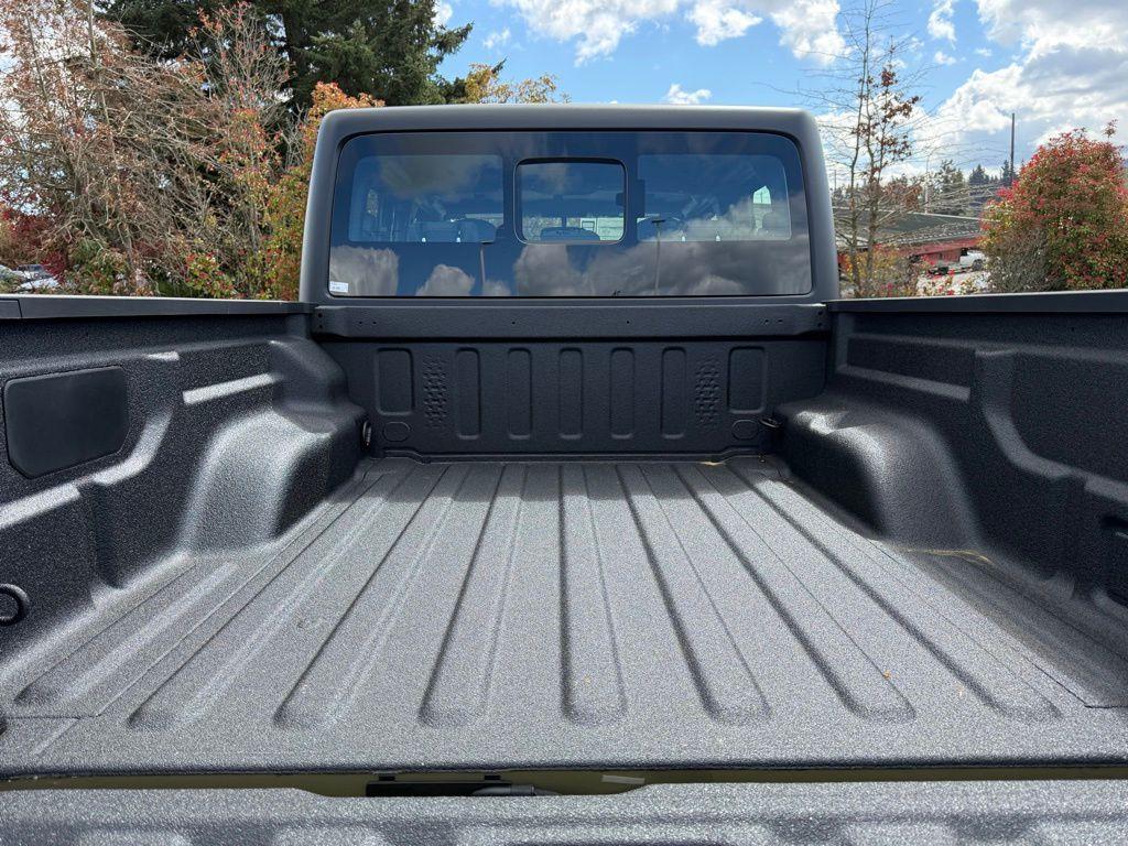 new 2026 Jeep Gladiator car, priced at $42,930