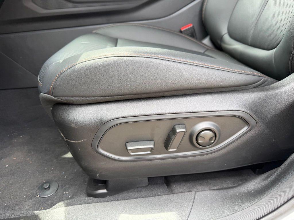 new 2026 Jeep Cherokee car, priced at $39,492