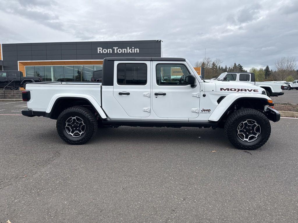 used 2023 Jeep Gladiator car, priced at $36,500