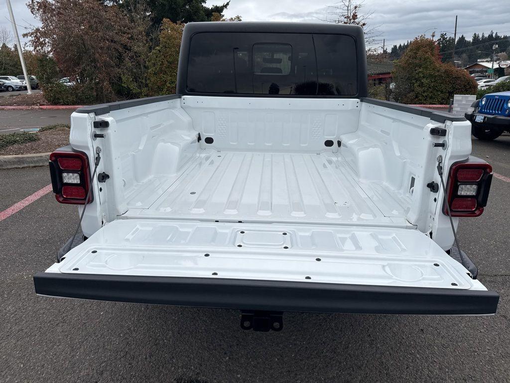 used 2023 Jeep Gladiator car, priced at $36,500