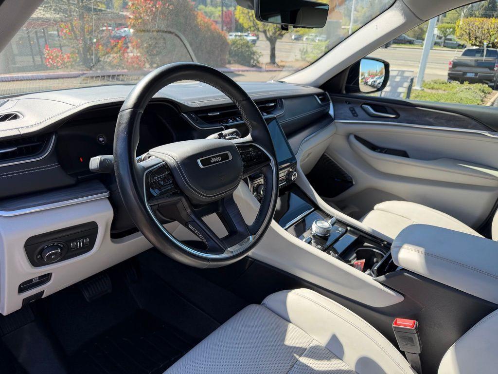 used 2022 Jeep Grand Cherokee L car, priced at $32,300