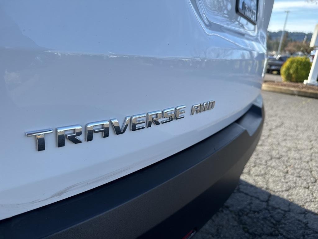 used 2021 Chevrolet Traverse car, priced at $19,990