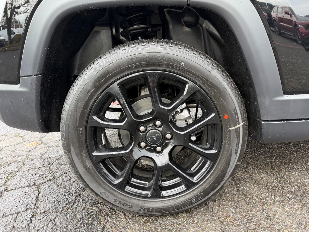 new 2026 Jeep Compass car, priced at $28,992