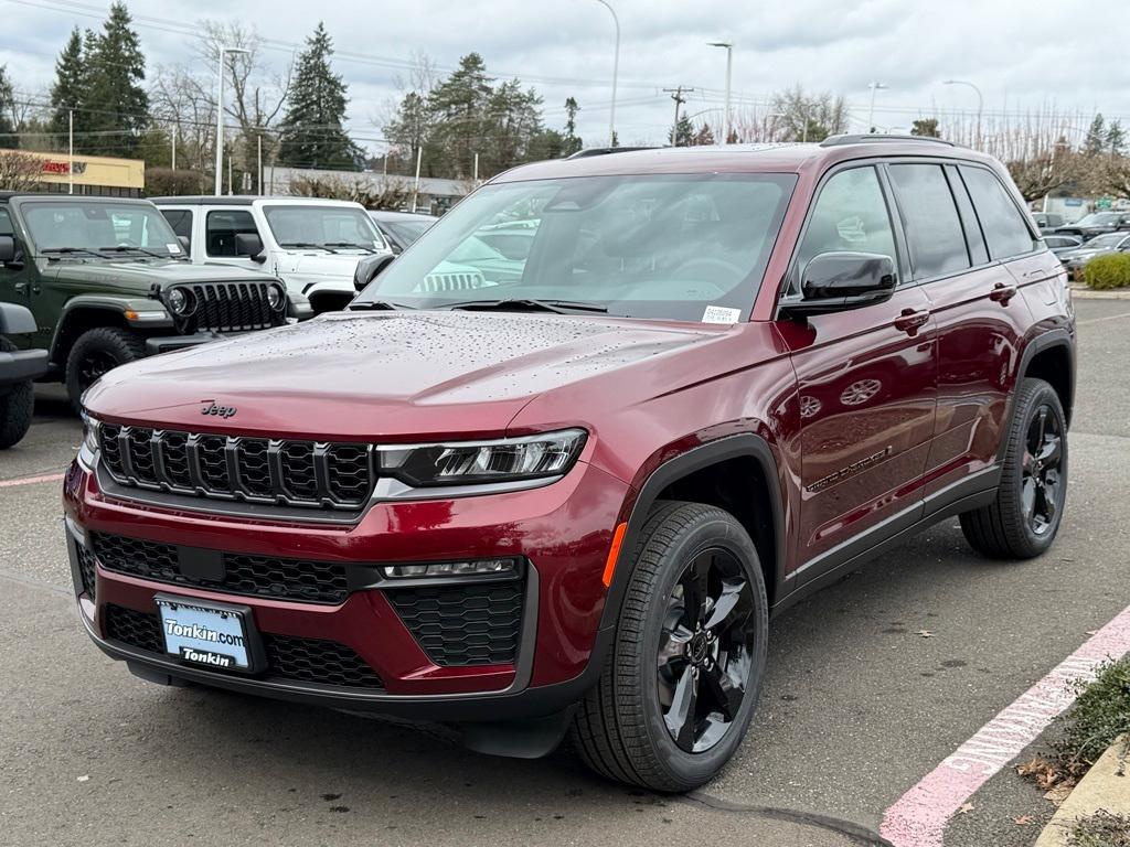 new 2026 Jeep Grand Cherokee car, priced at $47,992