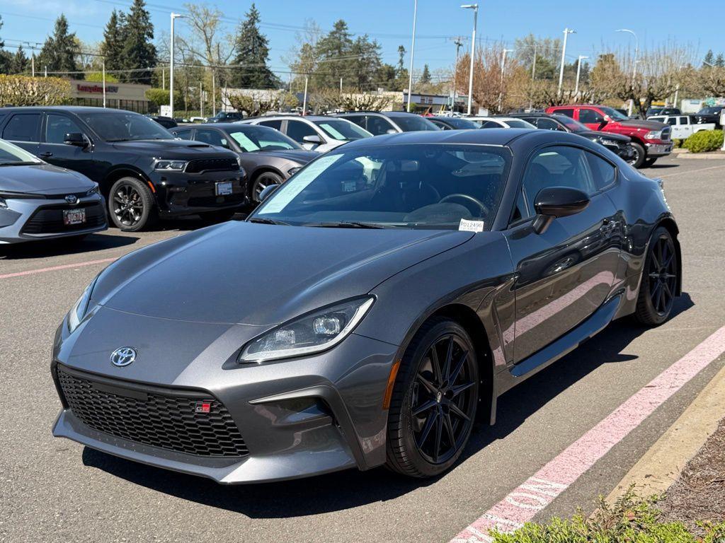 used 2024 Toyota GR86 car, priced at $31,990