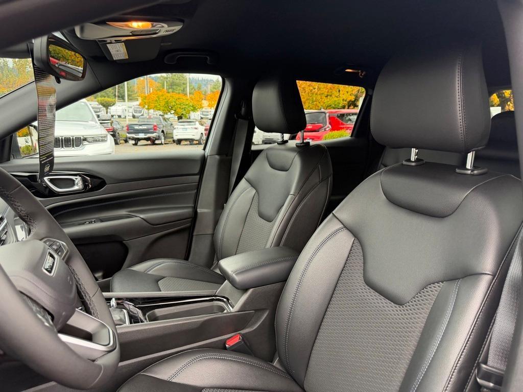 new 2026 Jeep Compass car, priced at $26,992