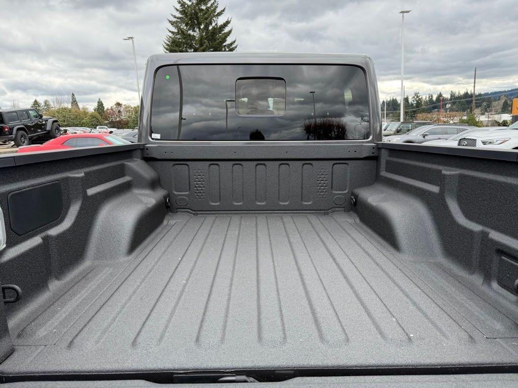 new 2026 Jeep Gladiator car, priced at $52,792