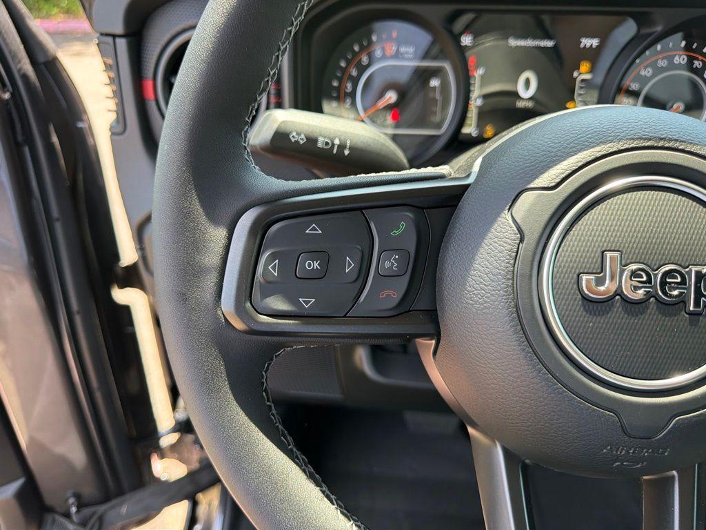 new 2026 Jeep Gladiator car, priced at $59,470