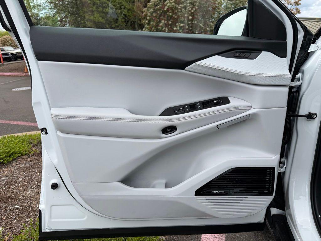 new 2026 Jeep Cherokee car, priced at $40,492