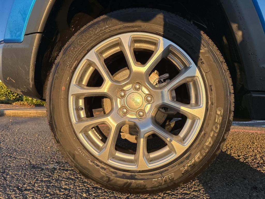 used 2023 Jeep Compass car, priced at $24,290