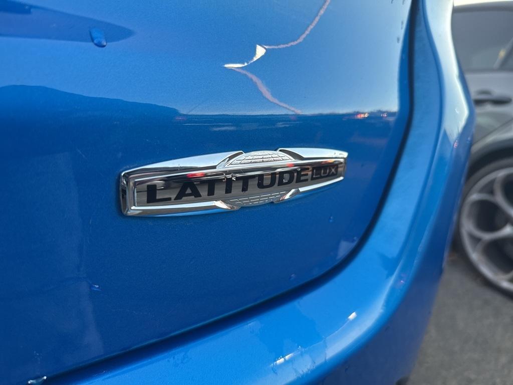 used 2023 Jeep Compass car, priced at $24,290