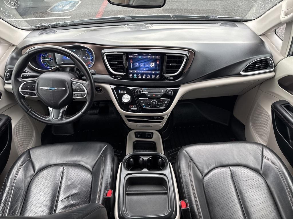 used 2018 Chrysler Pacifica Hybrid car, priced at $20,663