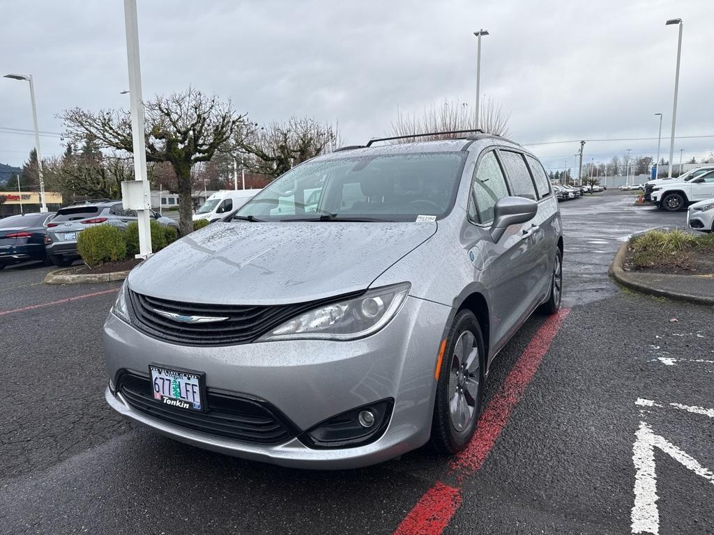 used 2018 Chrysler Pacifica Hybrid car, priced at $20,663