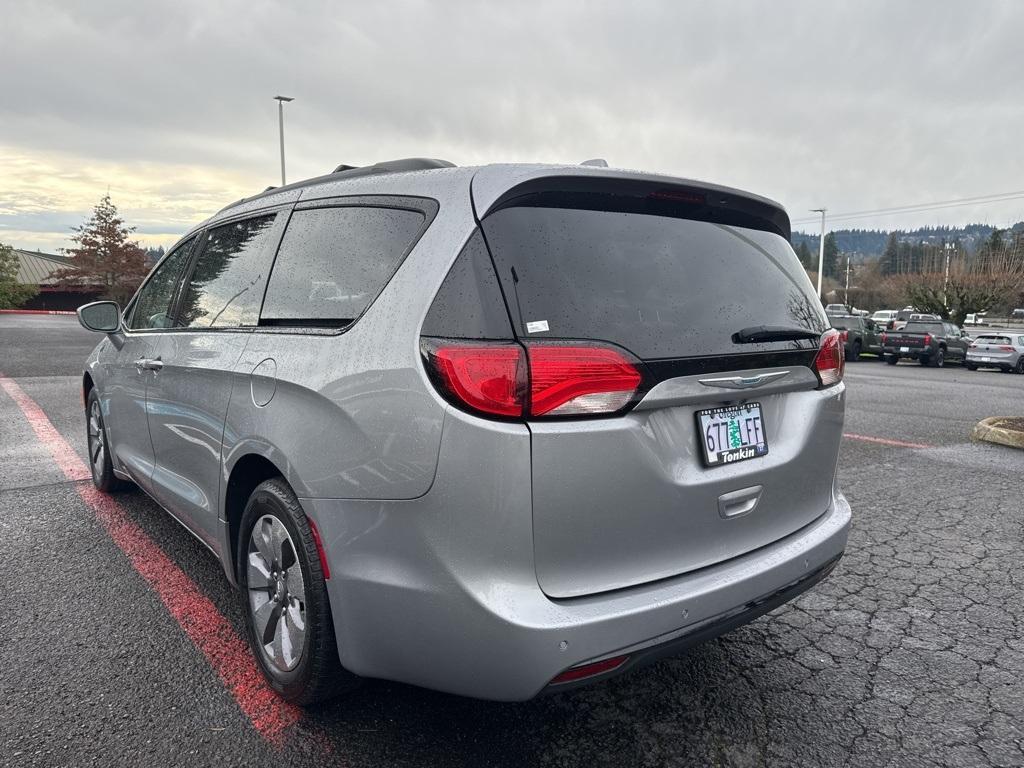 used 2018 Chrysler Pacifica Hybrid car, priced at $20,663